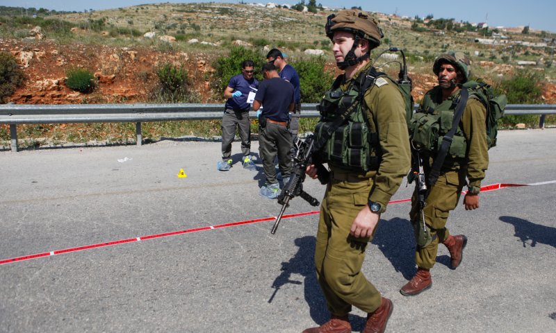 כמעט פיגוע: ערבים חדרו לבית בנווה צוף והוברחו