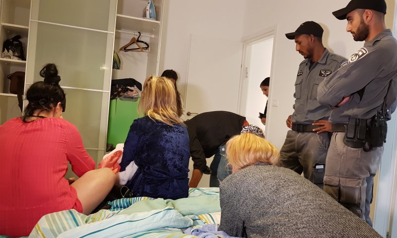 זעזוע: נחשפה רשת שעסקה בסחר נשים