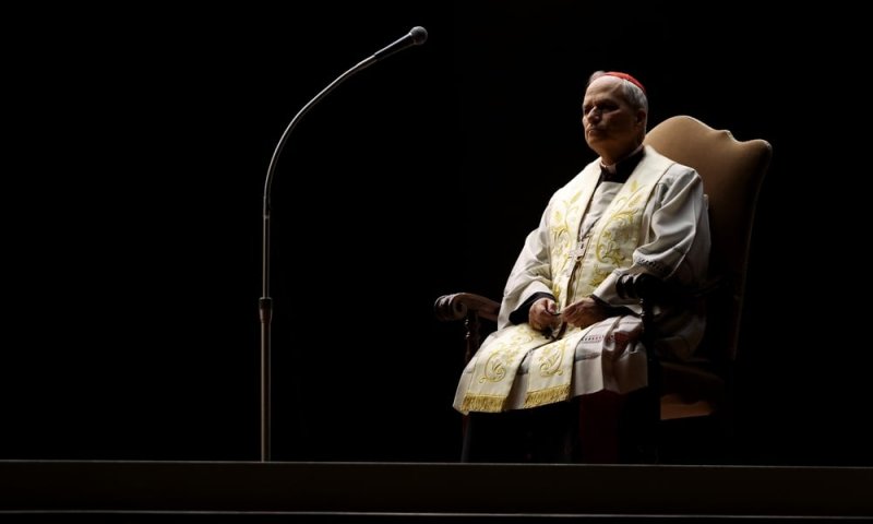 האפיפיור מגנה את הפגיעה בכנסייה בעזה: "קורא להפסקת אש"