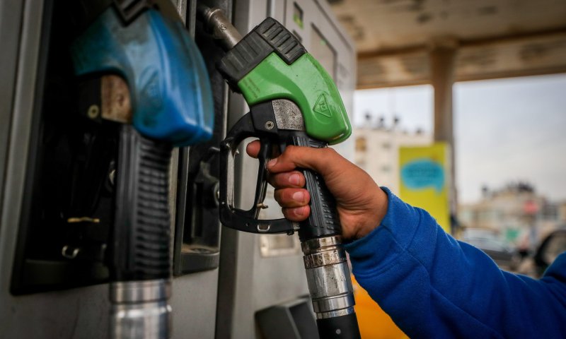 בשורה לנהגים: עם תחילת שנת 2026 מחירי הדלק יצנחו