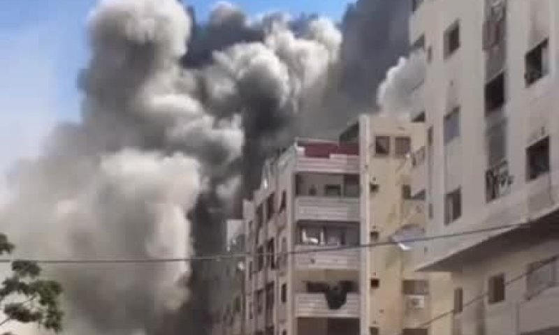 עזה עולה באש: צה"ל פתח בגל תקיפות קטלני