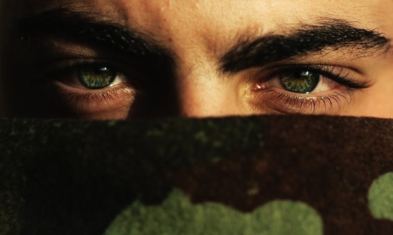 הצלם שתיעד את הפנים היפות של החרדים בצה"ל