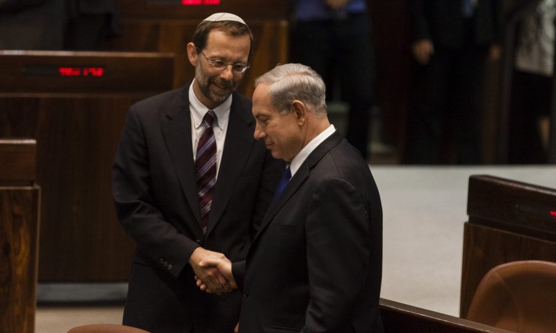 מתנגד החיסונים שוב השתתף בישיבת הליכוד