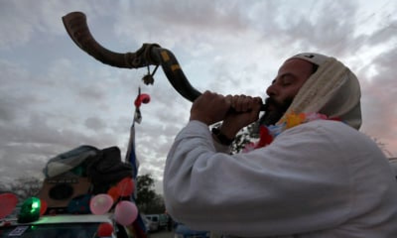 מקובל אמר שהשידוך שלי לא יצליח, מה לעשות?