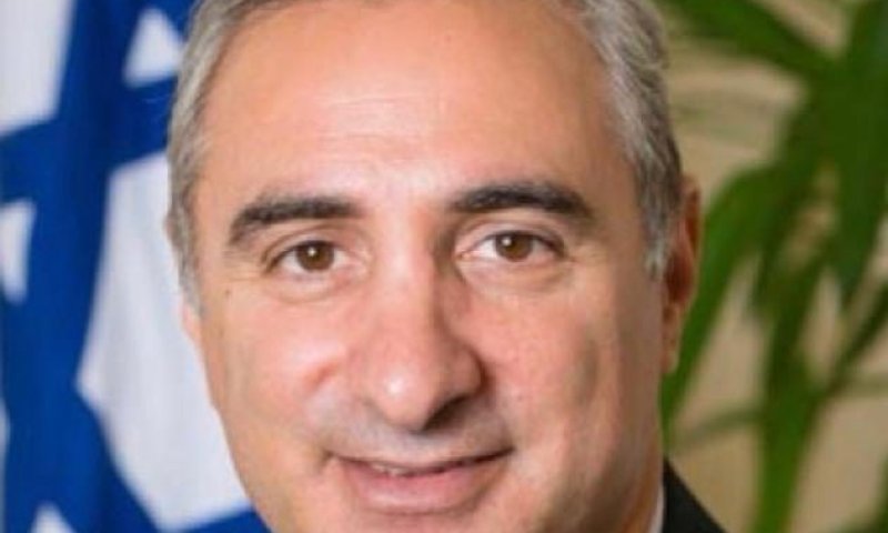 "שירת את ישראל במסירות": השגריר איתן נאה הלך לעולמו בגיל 62