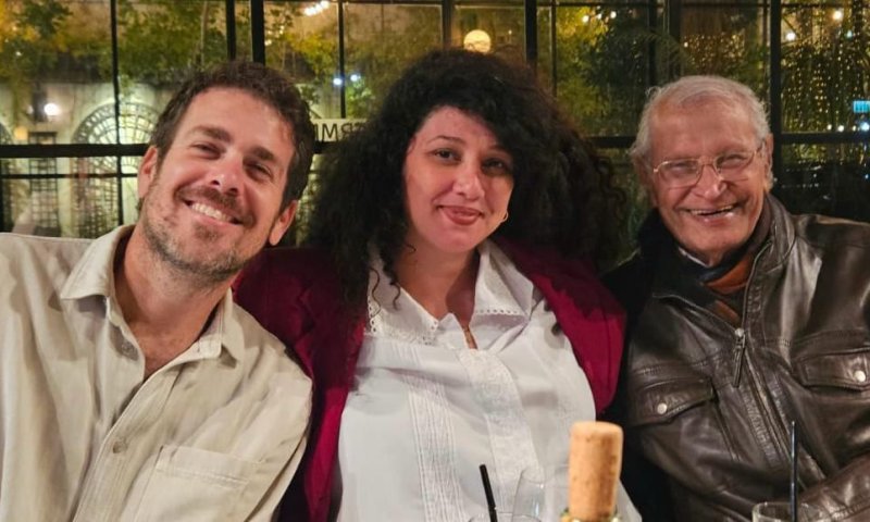 אביה של שי-לי עטרי נפטר: "הגוף שלו לא עמד בצער"