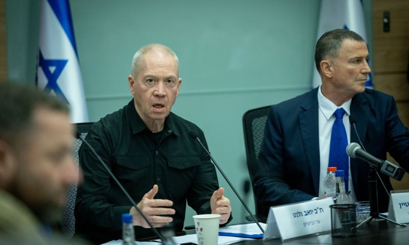 גלנט: "אין ברירה, אנחנו צריכים יותר חיילים"