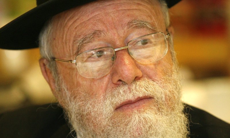 בן ארי מגונן על הרב ליאור: "שהשמאל ישטוף את הפה"