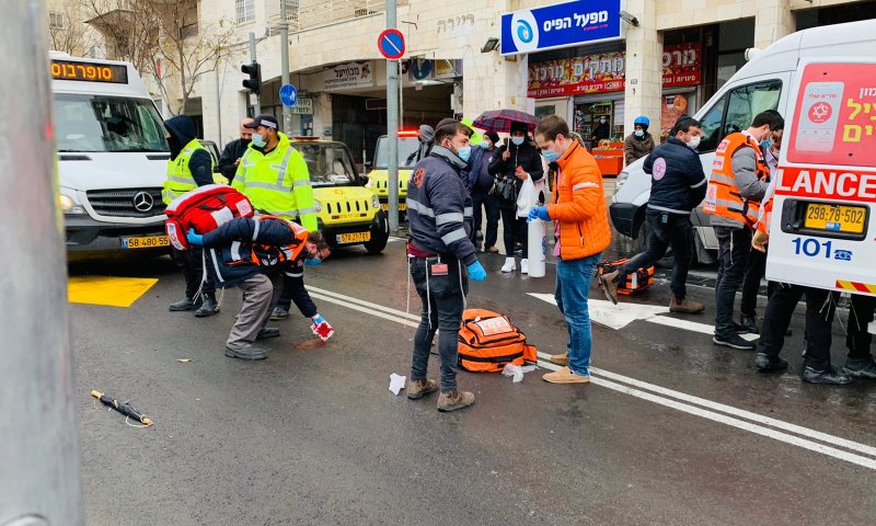 בת 60 נפגעה מרכב הסעות בירושלים &ndash; מצבה קשה