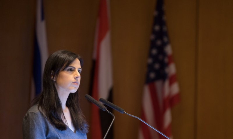 דפנה ליאל: "גם על זה האדמה צריכה לרעוד"