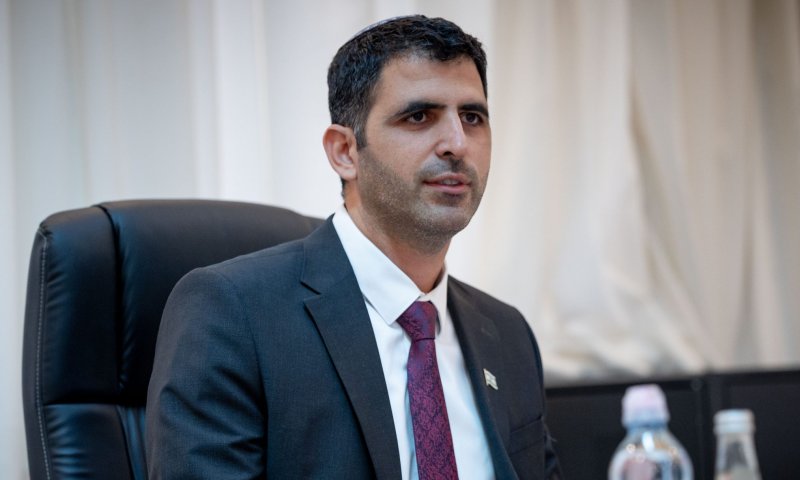 קרעי נגד חיים כהן: "טעם לוואי של חורבן"