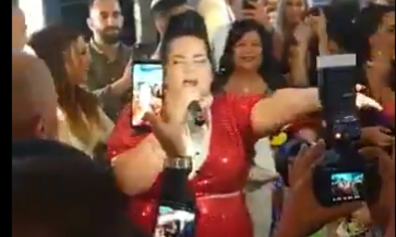 "באסה סבבה": נטע הפתיעה זוג בחתונה בדרום. צפו