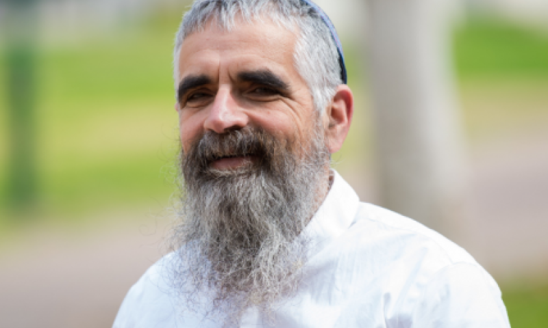 הרב שרלו על סערת הרב פירר: התנגשות בלתי נמנעת