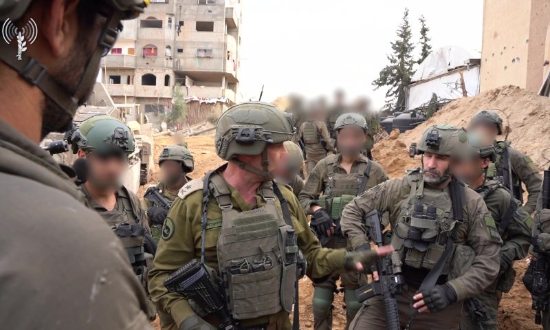 מפקד פיקוד דרום: יש כרגע לחימה מול מחבלים רבים