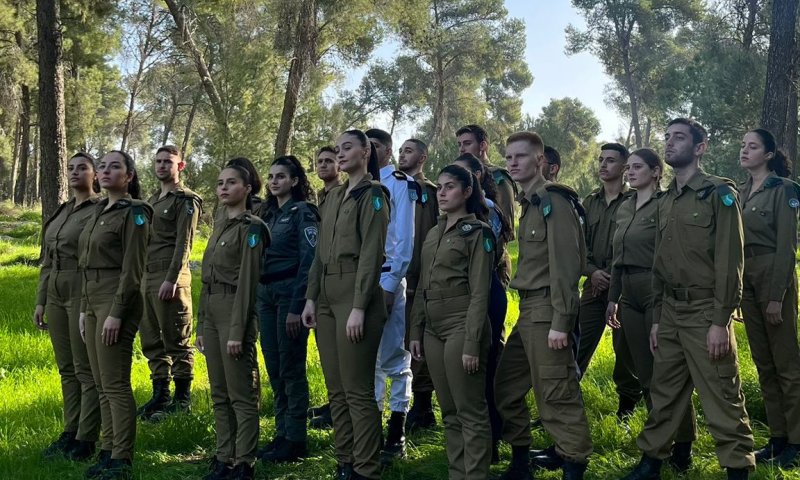 "בית להילחם": שיר המלחמה של הלהקות הצבאיות