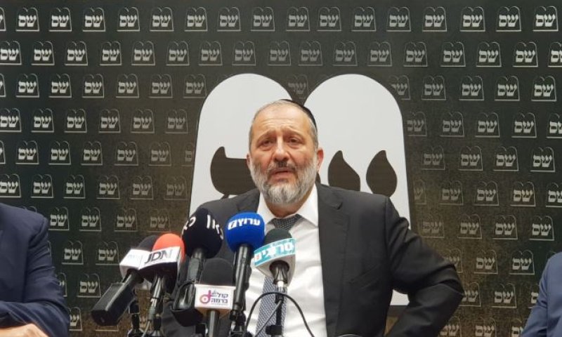 דרעי: "יש עוד אפשרויות לפני בחירות; חכו ותראו"