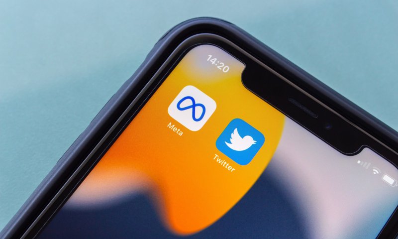 מאסק VS צוקרברג: מה קורה שם בעצם?