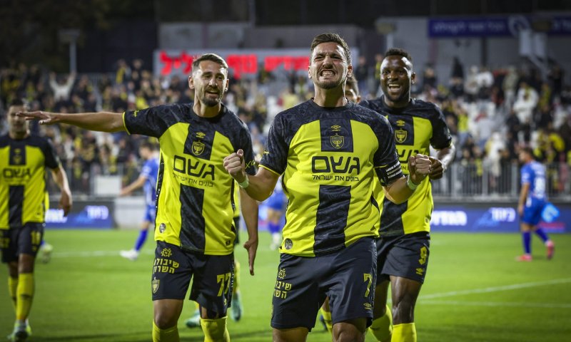 נשאר בצהוב שחור: כוכב בית"ר ירושלים האריך חוזה לעונה נוספת