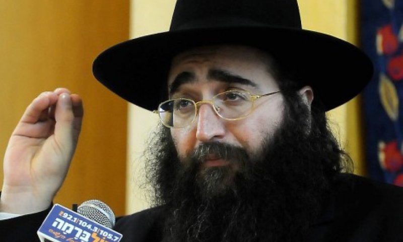 הערכה: כתב אישום יוגש נגד הרב יאשיהו פינטו