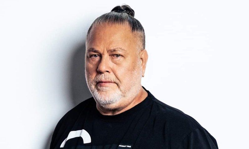 יהודה פוליקר חוגג יום הולדת ומשחרר שיר חדש