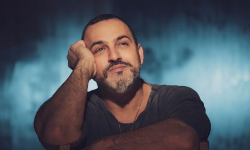 קובי אפללו בשיתוף פעולה מיוחד