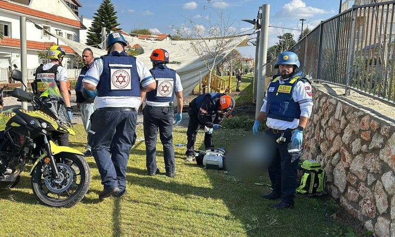 10 רקטות במטח לנהריה: גבר בן 30 נהרג מרסיסים