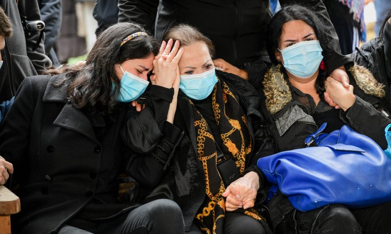 "חייבים לך תודה ענקית": עשרות נפרדו מיעקב אגמון