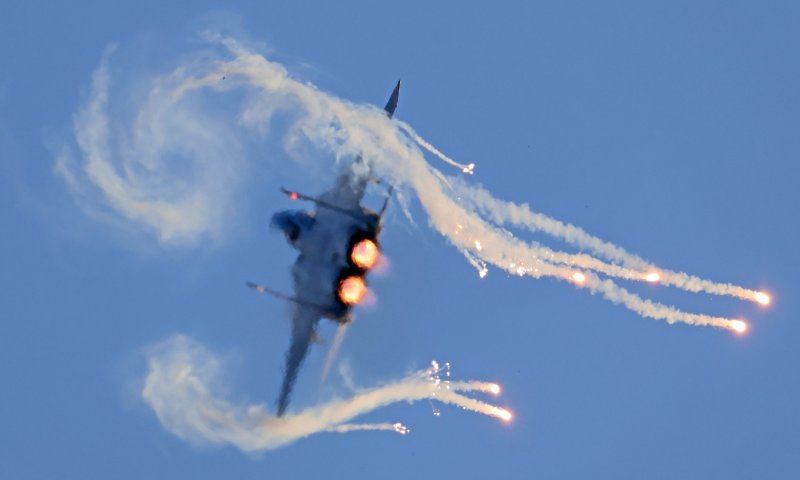 חיל האוויר תקף עיירה צמודה לגבול בדרום לבנון