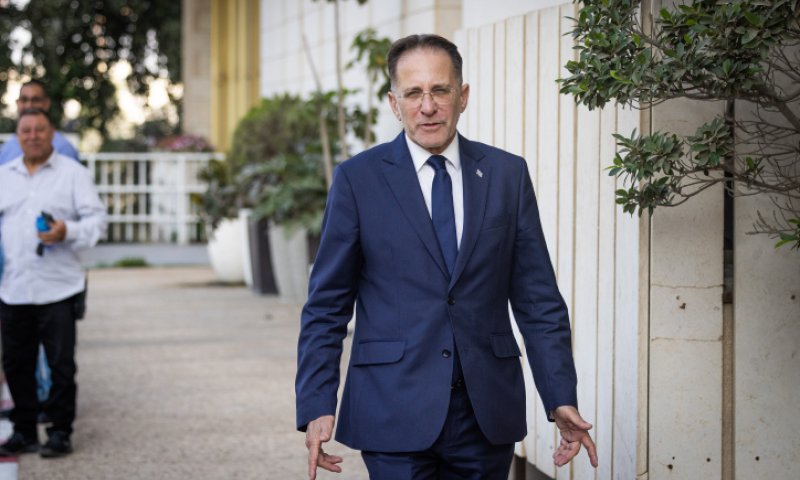 המתח בליכוד: יועץ נתניהו נפגש עם כ&rdquo;ץ וביטן