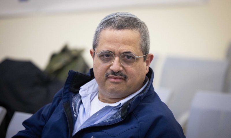 שמאל או ימין? רוני אלשיך חושף את עמדתו הפוליטית