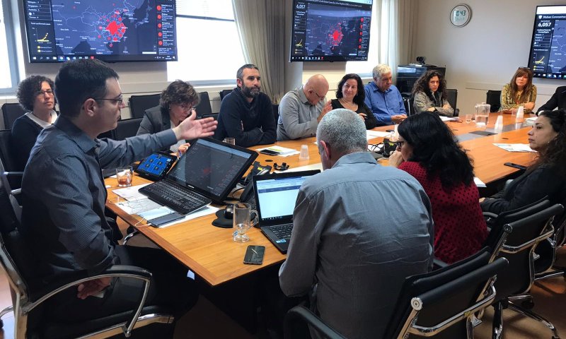 בהלת הקורונה: נוסעים מסין יתבקשו להסתגר בבית