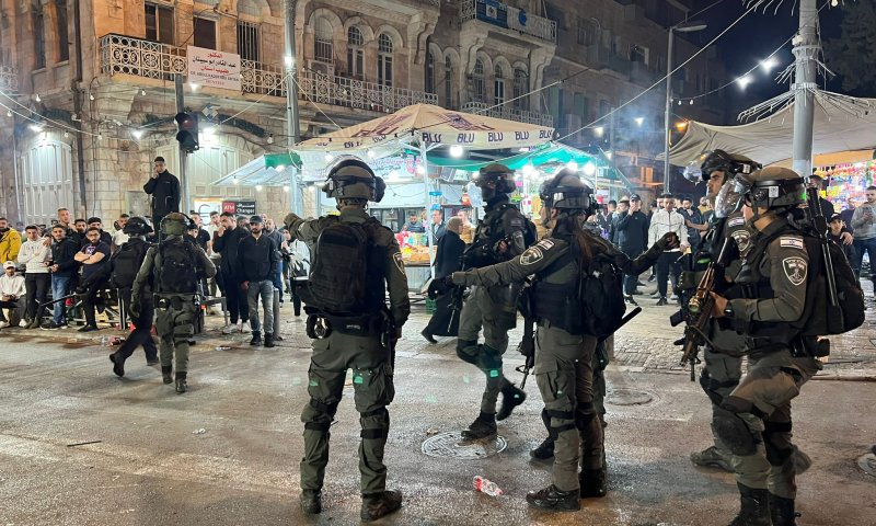 למרות הפיגועים: אושרו הקלות לפלסטינים ברמדאן