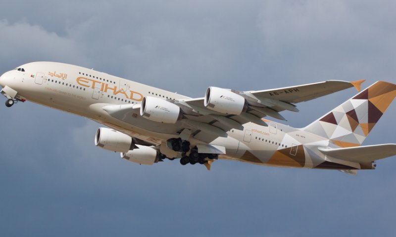 לראשונה: מטוסי האמירויות יהיו במטס יום העצמאות