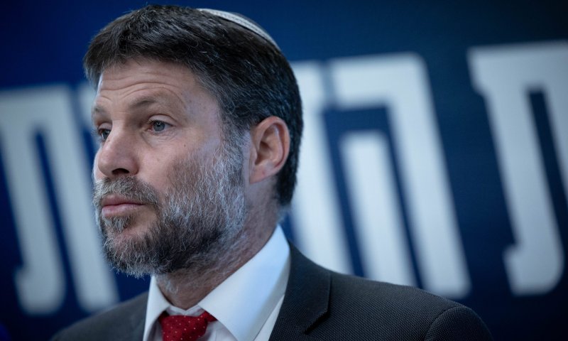 פעילי ימין נגד סמוטריץ': "משחק לידיים של השמאל"