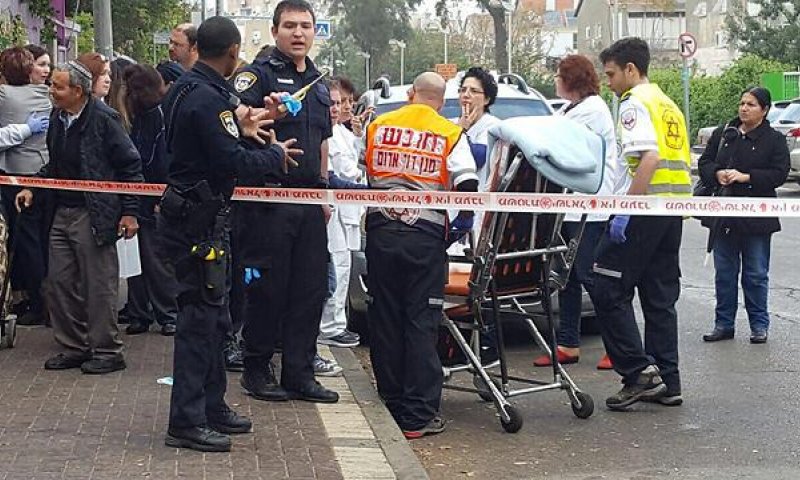 מטופל הצית למוות עובדת בקופת חולים