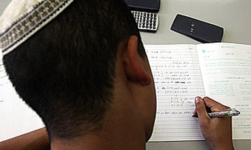 עליה של 1.7% בזכאים לבגרות, ירידה במגזר החרדי