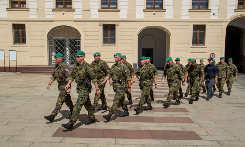 בדרך למלחמה? כוחות צבא ארה"ב נחתו באירופה