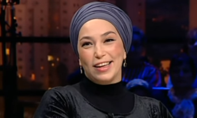 רזי ברקאי הדיח את נעה ירון-דיין מהגשה לצידו