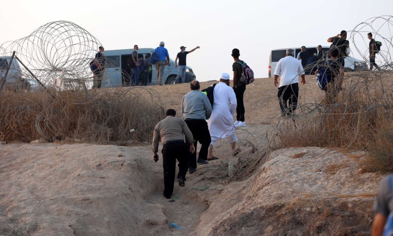 תמורת כסף: ארבעה לוחמי מג"ב הבריחו מאות שב"חים