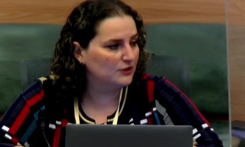 "אם תימשך העלייה ישקלו מחדש את פתיחת שנה"ל"