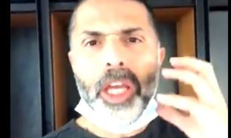 צפו: נדב אבוקסיס בחיקוי מעולה של רון חולדאי