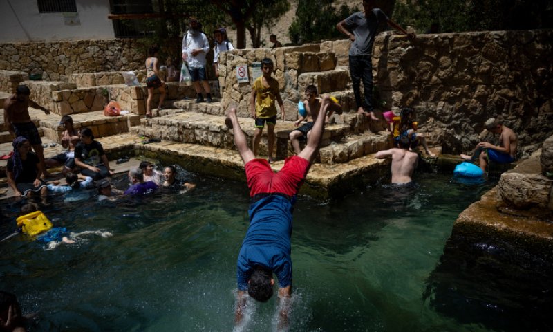 לא תוכל לספר לחבר'ה שקפצת ראש, אבל תוכל לספר שברחת בזמן