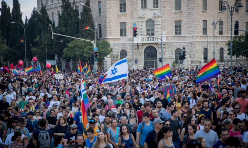 סערת הרב רפי: בין רגישות אנושית לערכים בסיסיים