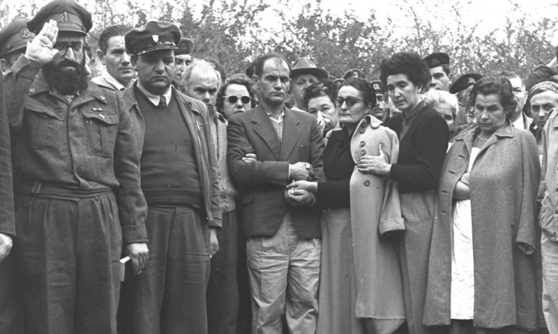 היה מותר לו להסתכן? 71 שנה למותו של גיבור ישראל אורי אילן