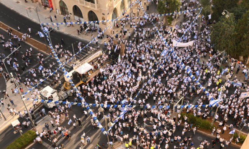 אלו הכבישים שייחסמו מחר בגלל צעדת ירושלים