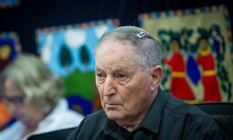 נציג משרד האוצר: לא ברור מה רן ארז רוצה, כנראה שליטה