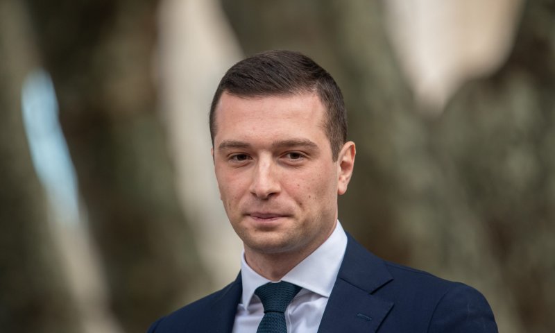 המועמד בצרפת: מדינה פלסטינית זה הכרה בטרור