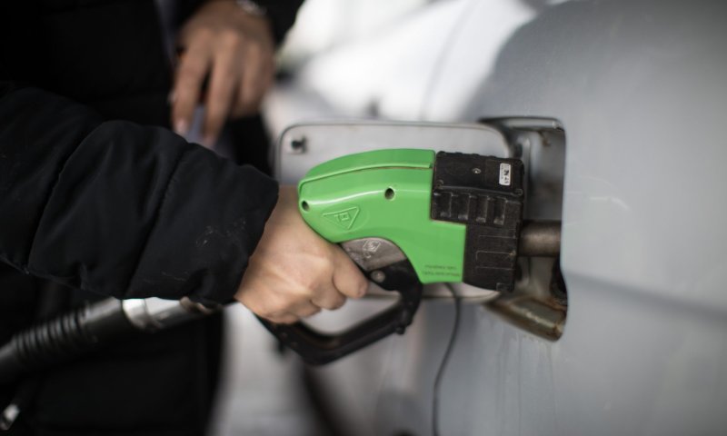 אחרי 9 חודשים של עליות: ירידה במחירי הדלק