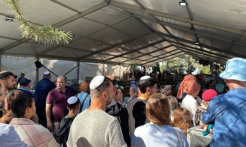 שידור חי: הלוויתו של עברי דיקשטיין ז"ל