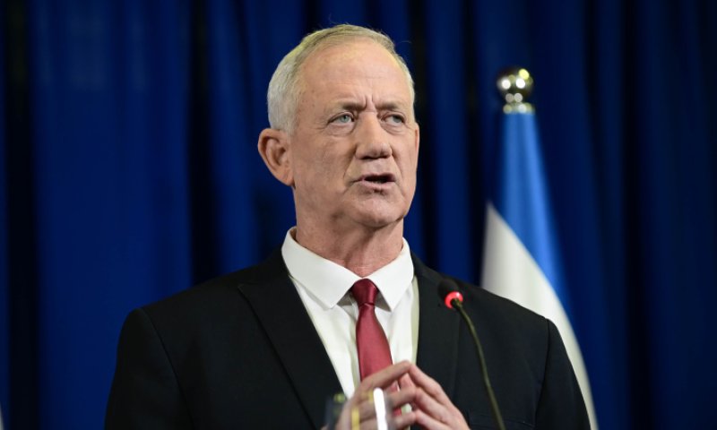 היועמ"שית אישרה: גנץ יכול למנות מחליף לכוכבי